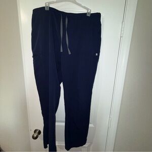 Men's FIGS navy scrub bottoms